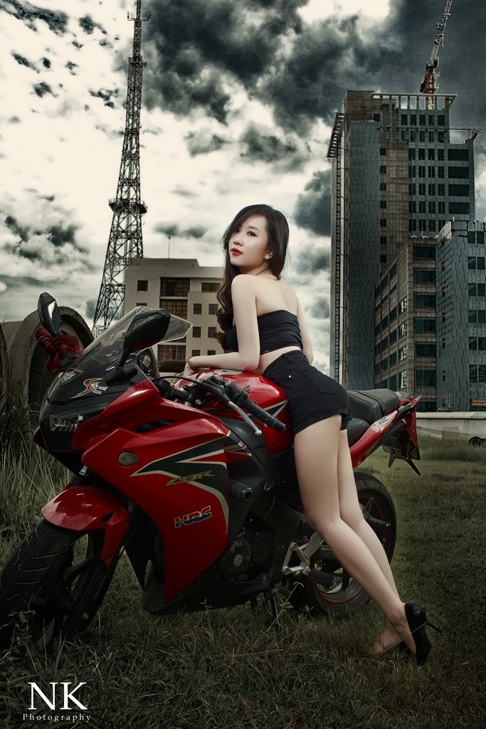 美丽女邻居交换3在线播放